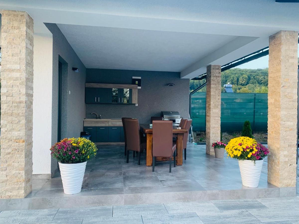 Vila Diamond Lux&Spa Sovata Exterior photo