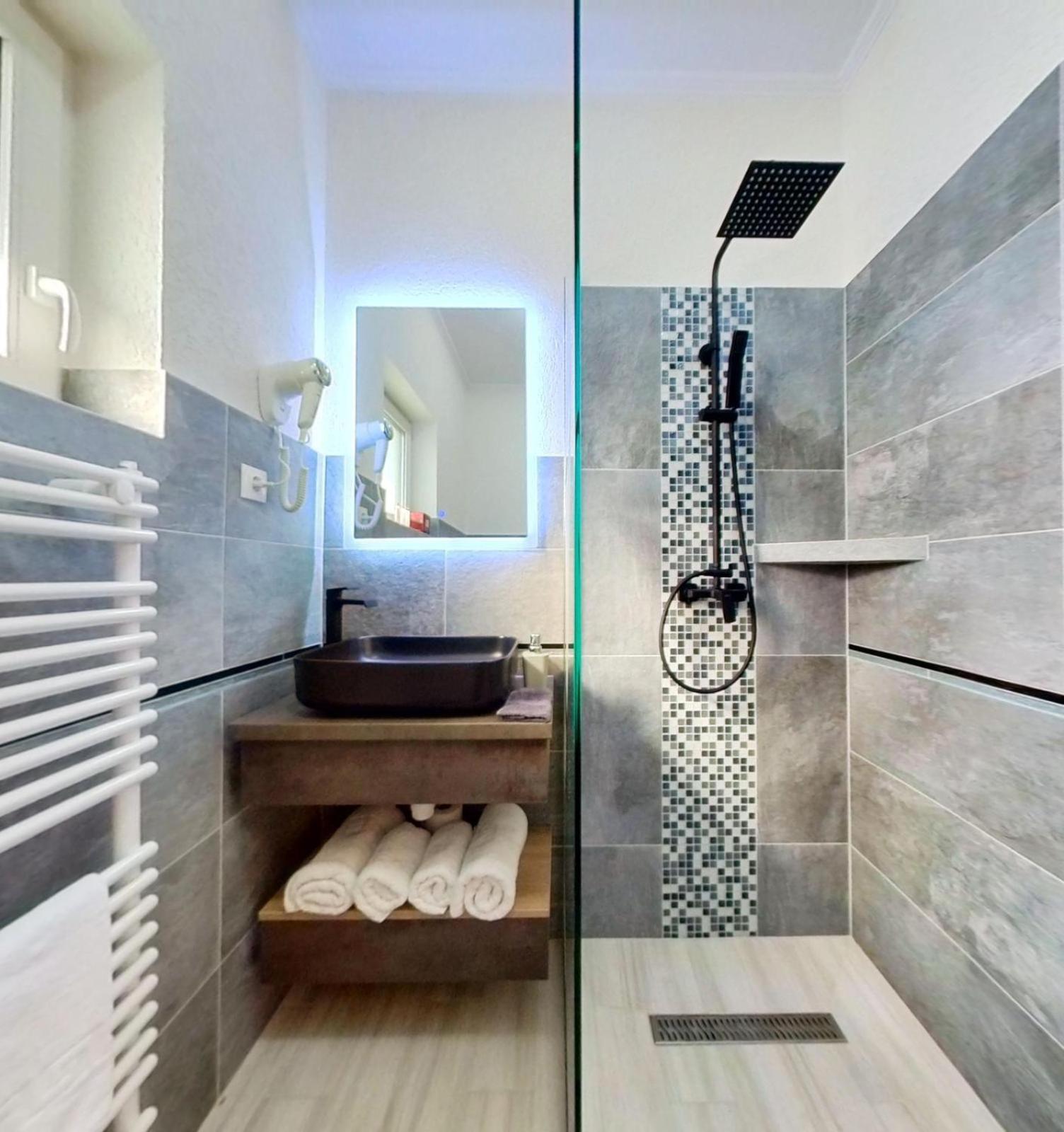 Vila Diamond Lux&Spa Sovata Exterior photo